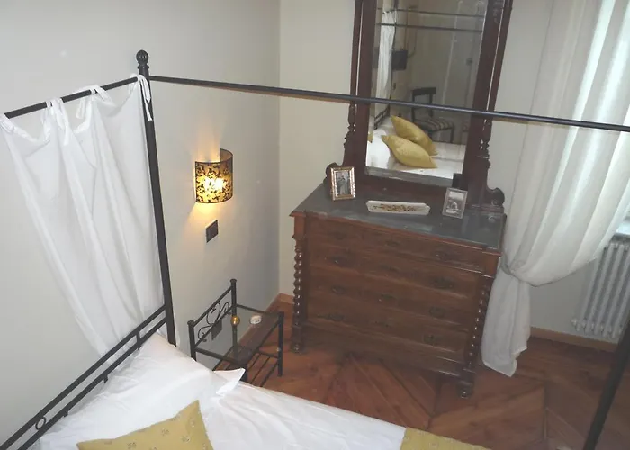 Madama Cristina Bed & Breakfast