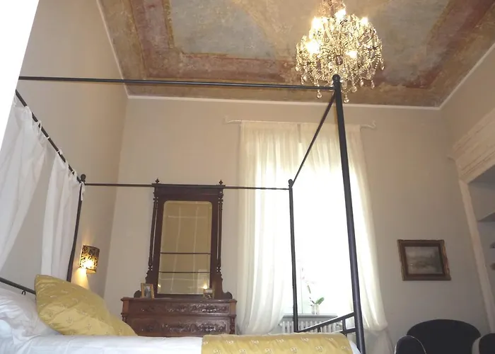 Bed & Breakfast Madama Cristina Bed & Breakfast *