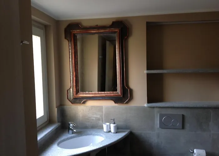 Madama Cristina Bed & Breakfast