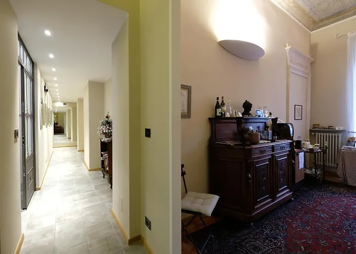 Madama Cristina Bed and Breakfast