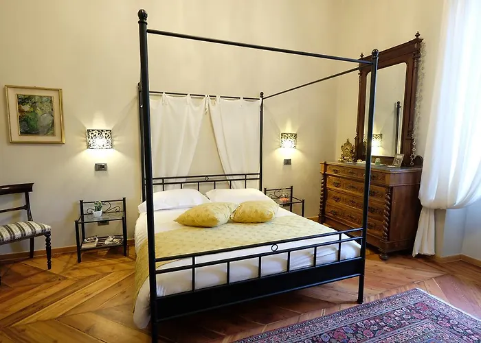 Bed & Breakfast Madama Cristina Bed & Breakfast *